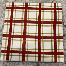 Crate & Barrel Holiday / Christmas Plaid 8 Ce...