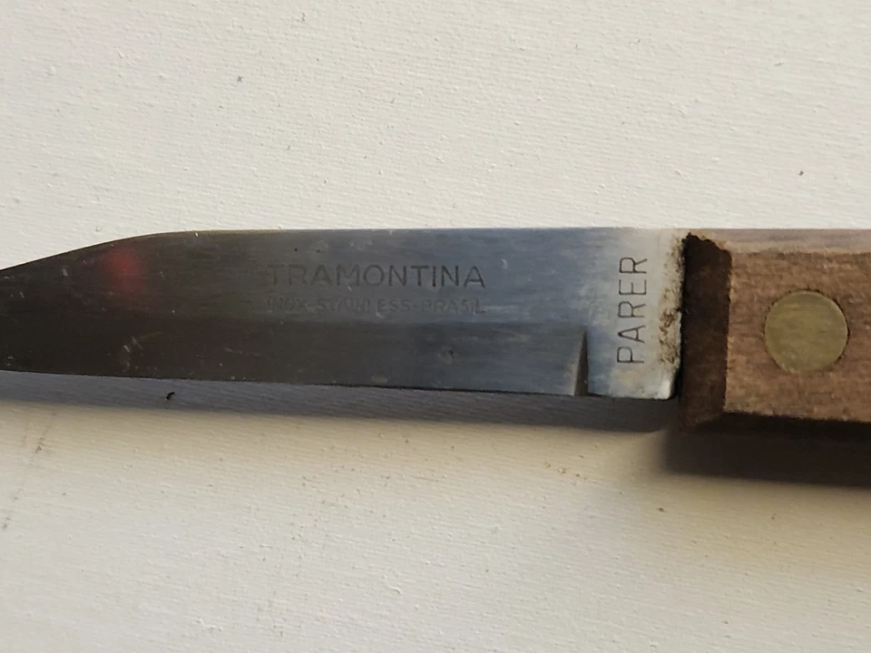 "Cuchillo pelador de alto carbono sin manchas Tramontina Brasil hoja de 3 1/4"""  Foto 2 de 4