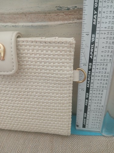 NWOT Etienne Aigner Women's Woven Straw Wallet Beige Cream Snap Closure NICE! - Picture 8 of 8