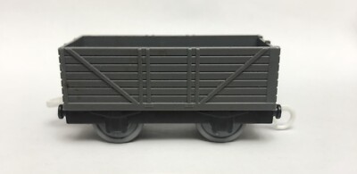 2002 Thomas Trackmaster Happy Face Troublesome Truck Train Tender