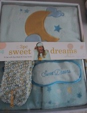 LADIES SLEEP WEAR.. TWO PIECE PJ SET. W/ SOCKS  EYE MASK..SIZE XL. SIZE 16
