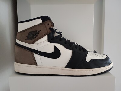 Nike Air Jordan 1 Retro High OG Dark Mocha