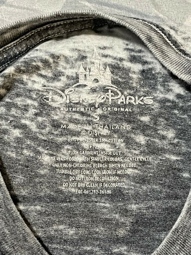 DISNEY PARKS Men's T-Shirt - GRAY Vintage look - MICKEY MOUSE - Size: S - SMALL - Picture 2 of 13