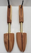 Nordstrom Cedar Shoe Trees Mens M Size 8 9 10 Wood Spring Loaded Form Keeper
