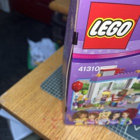 LEGO FRIENDS HEARTLAKE GIFT DELIVERY # 41310 NEW IN BOX SEALED RETIRED