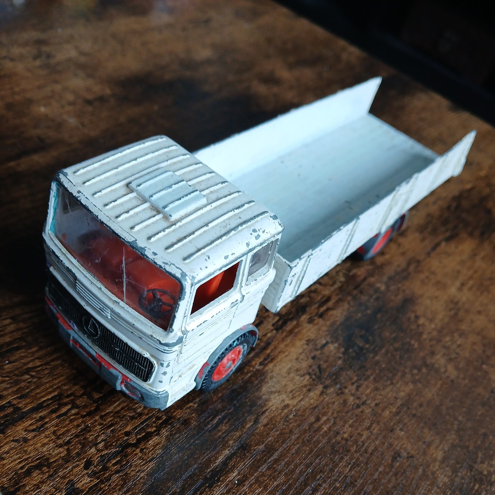 大型 dinkytoys Mercedes Benz Truck&Trailer 大型 dinkytoys Mercedes Benz Truck&Trailer 【公式通販】