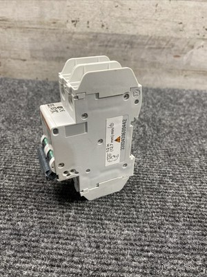 Square D 60144 Miniature Circuit Breaker FNOB