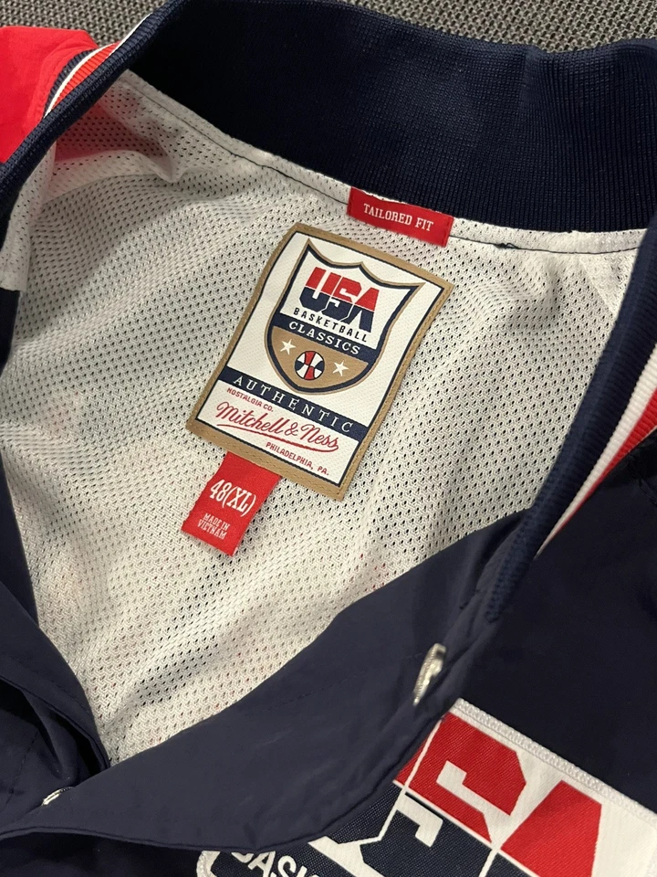 Chaqueta de Tiro Mitchell & Ness Auténtica 92 Dream Team Michael Jordan Talla XL Foto 2 de 4