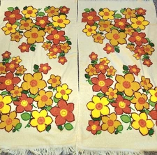 Vintage 70's Groovy Flower Power Mod Canary Yellow MCM Towel Set of 2 - 22X40