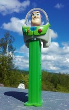BUZZ LIGHTYEAR TOY STORY GEMARKT DISNEY PIXAR 2006 PEZ DOZOWNIK KOMIKS A