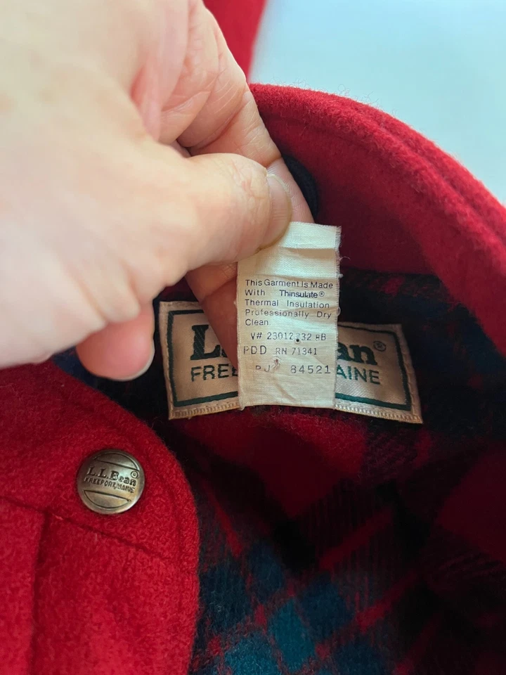 Vintage 1980s L.L. Bean Size M Red Thick Wool Jacket Full Zip - Image 4 of 4