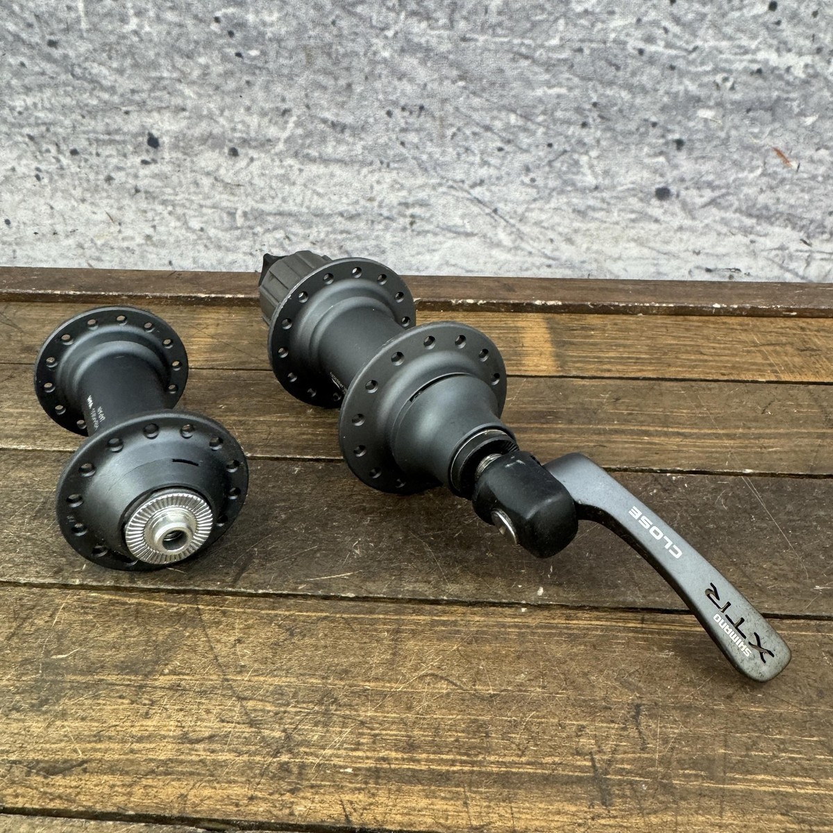 Vintage Shimano XTR Hub Set 28H NOS FH-M950 HB-M950 QR Rim Brake