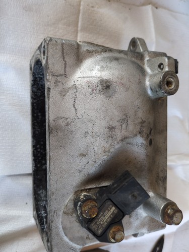 Mercedes-Benz engine air intake spacer manifold #a4600980907/Bosch Map 281002468