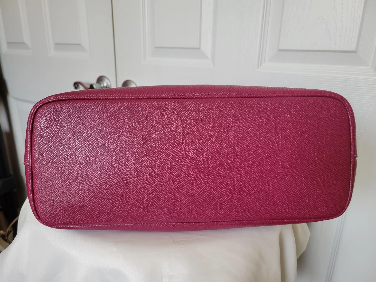 Borsa a tracolla grande Coach Crossgrain in pelle rosa oro viola nuova con etichette