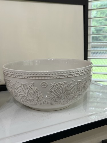 Over and Back Harvest Nesting Bowls Lot Of 3 Embossed Cream Color Floral Pattern - Picture 4 of 24
