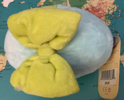 Disney Exclusive Winnie The Pooh Inside An Egg With Ribbon Plush Beanie