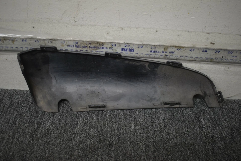 Cubierta lateral Porsche 911 2009-2012 OEM de fábrica Foto 4 de 4