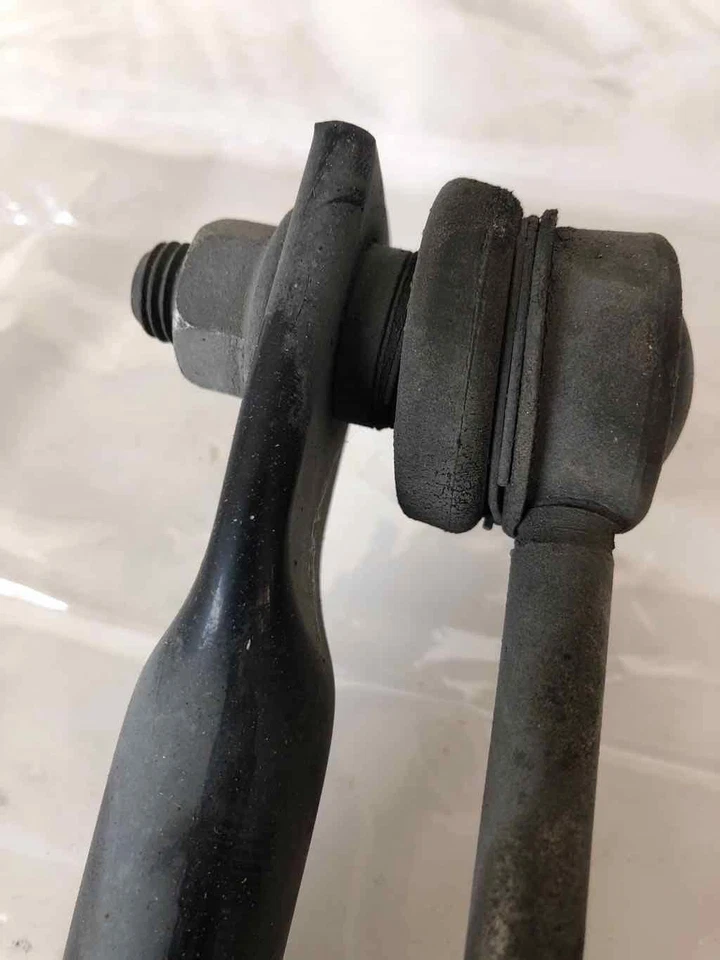 AUDI A3 2009-2013 estabilizador delantero barra estabilizadora brazo de enlace tracción delantera 1K0411303B Foto 3 de 4