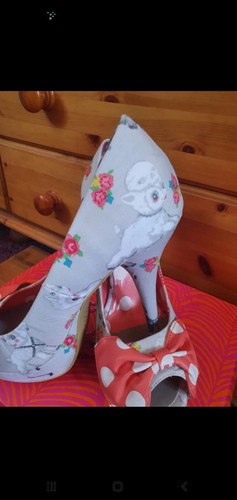 Plataforma IRON FIST Punta de Peep Oveja Negra - Zapatos de Tacón Alto para Damas. Talla 7 - Imagen 3 de 7