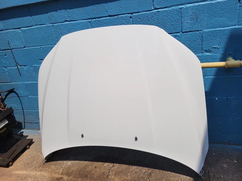 08 16 沃尔沃 XC70 HOOD 面板 BONNETT 组件 — 第 2/4 张图片