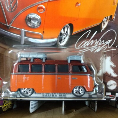 Hot Wheels Premium Boulevard '67 Volkswagen Samba Bus Set 10
