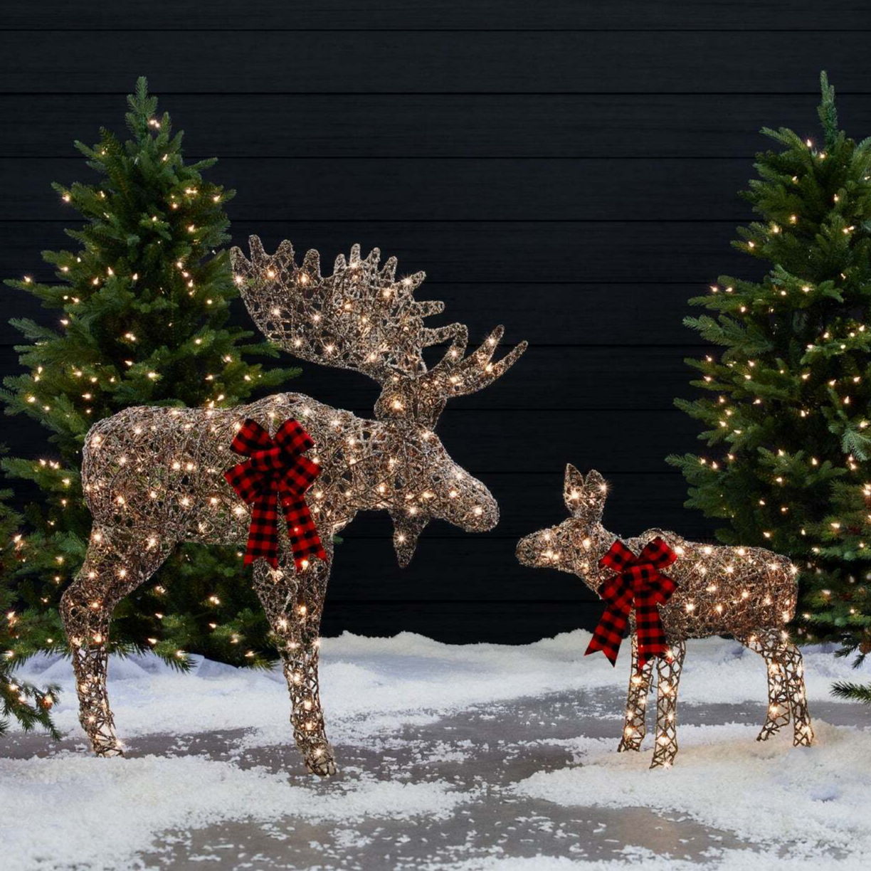 Moose outlet christmas decoration