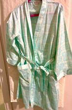 Miss Elaine Women's Pegnoir Set Silk Feel Nightgown and Robe 100 Poly Size L