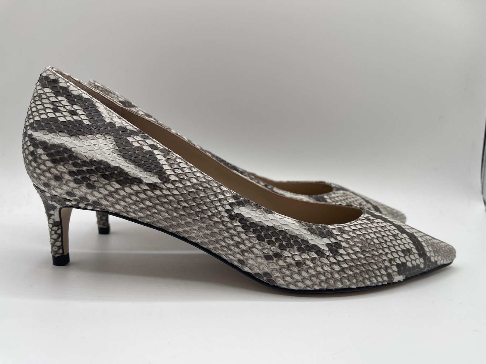 STUART WEITZMAN Womens 9 M Python Snakeskin Point… - image 8