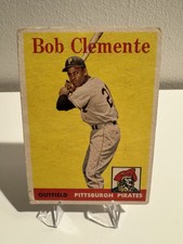 1958 Topps Roberto Clemente #52 team name in white VG centered