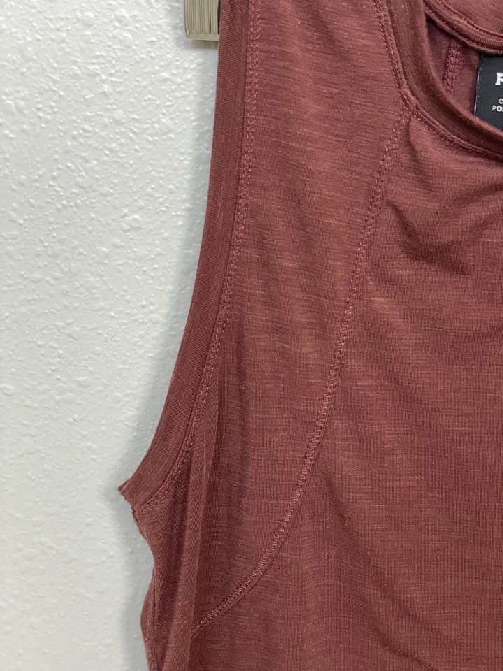 Camiseta sin mangas Prana Sol Protect para mujer talla XS roja camisa atlética senderismo escalada Foto 4 de 4