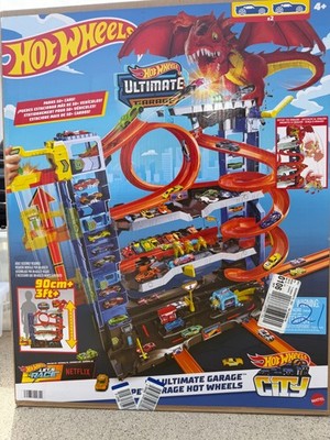 Hot Wheels Ultimate Garage New in Box
