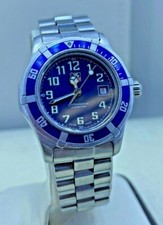 TAG HEUER STAINLESS STEEL QUARTZ SERIES 2000 WOMEN's WM1313