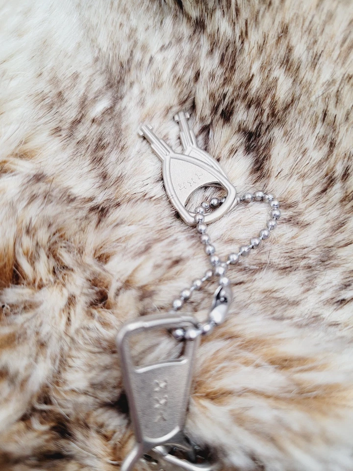 Pottery Barn Teen Luxe Faux Fur Bean Bag Cover only Brown Small NWOT - Image 4 of 4