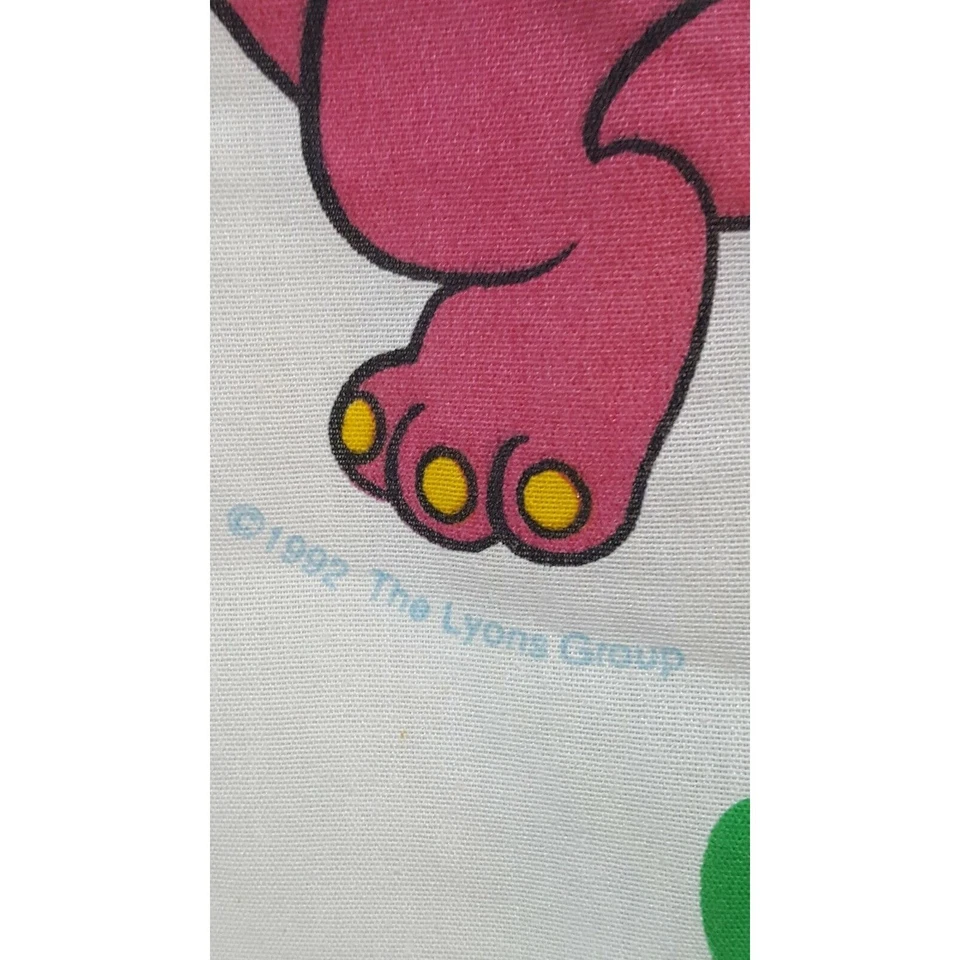 Edredón manta cuna bebé dinosaurio púrpura Barney 1992 vintage 33 X 44 Foto 3 de 4