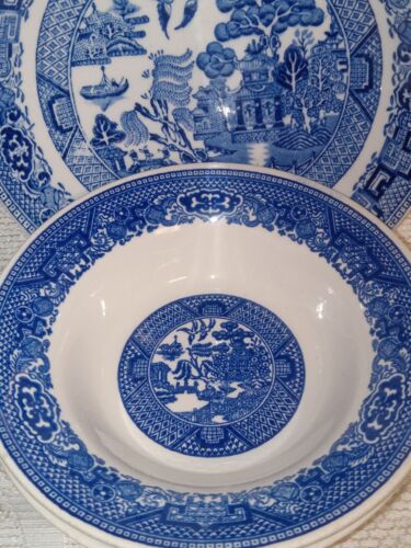 Vintage Blue Willow Ware England set di 3-2 ciotole e 1 ciotola da dessert più grande - Foto 3 di 6
