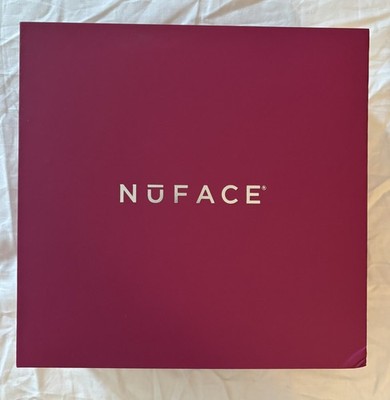 NuFACE Mini+ White-Smart Advanced Facial Microcurrent Device (Holiday Box)- New 
