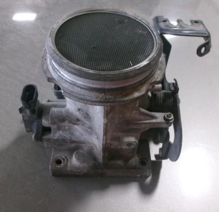 2000-2005 Buick Lesabre 3.8L Throttle Body Valve Assembly Oem Foto 4 de 4