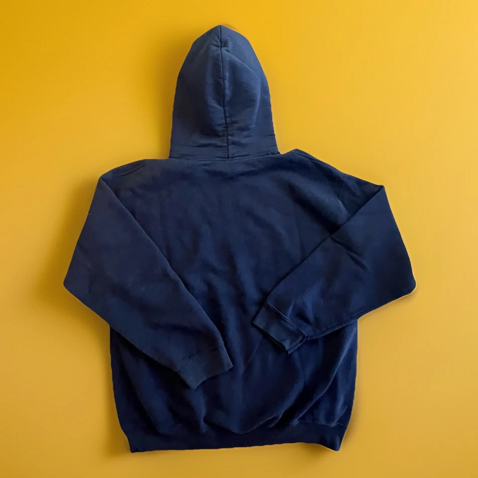 Sudadera con Capucha Gráfica “Mitski” - Sudadera con Capucha Negra Mezcla Pesada - Faltan Cuerdas para Dibujar Foto 3 de 4