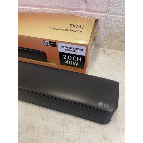 LG 2.0 ch. Soundbar with Bluetooth Streaming, Dolby Audio 40W - SKM1 Black - Picture 3 of 9