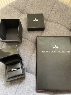 Maple Leaf Diamonds 18ct White Gold Diamond Engagement Ring K 0.41ctw APR £4300