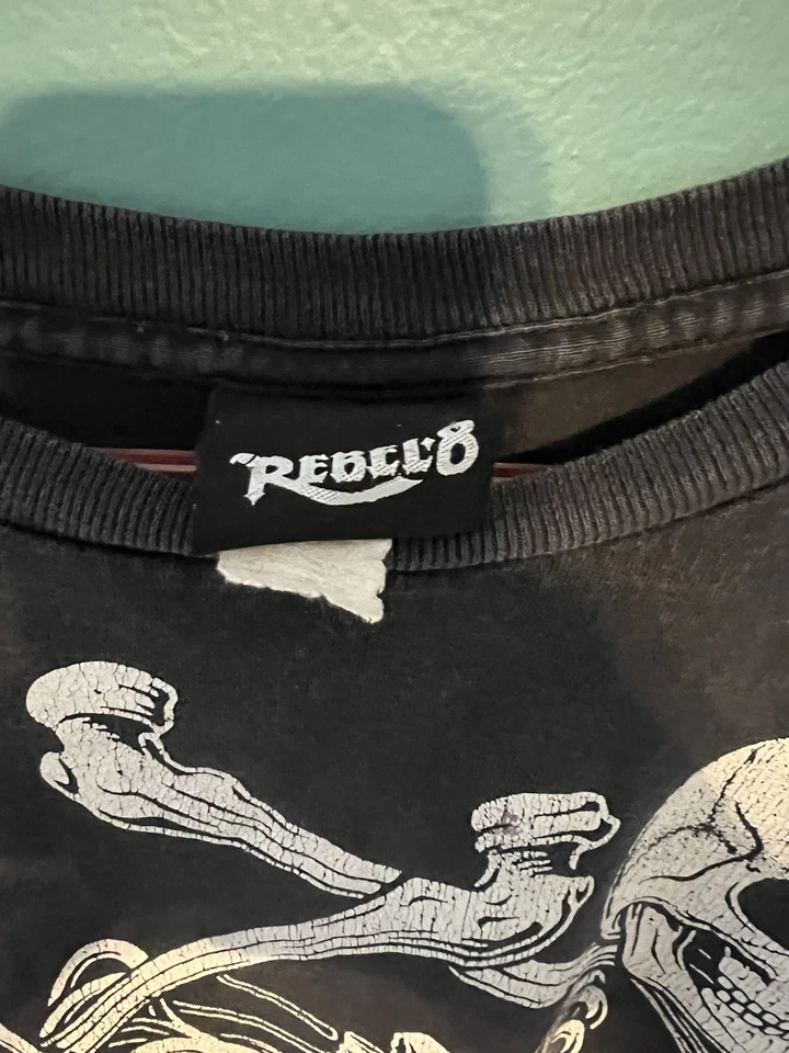 Vintage Rebel 8 Mike Giant Skeleton T-shirt Size 2xl - Image 4 of 4