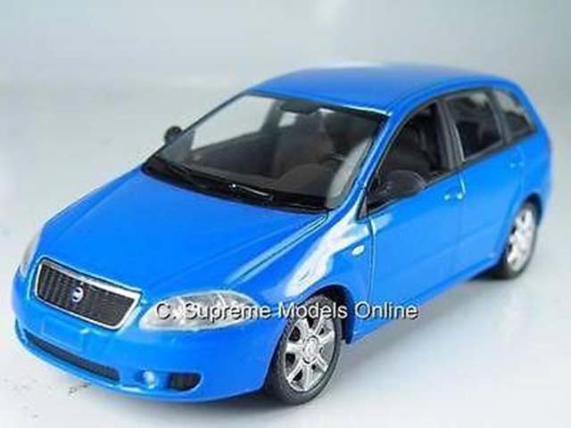 Modèle Réduit Fiat Nuova Croma 2005 - échelle 1/43 - Die-cast - Neuf