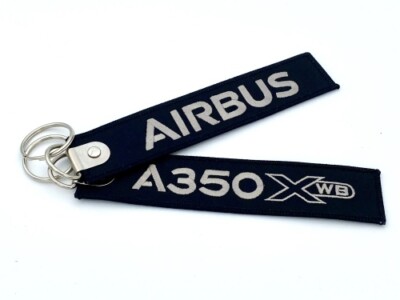 Schlüsselanhänger Remove Before Flight RBF Airbus A350XWB 160 x 30 mm