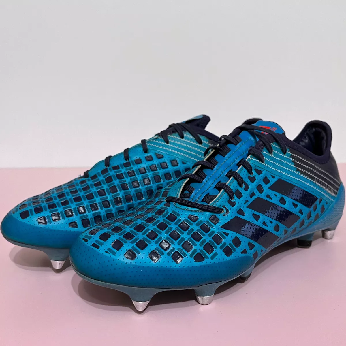 Adidas malice blue 2025