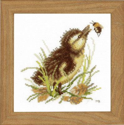Lanarte Counted Cross Stitch Kit: Duckling and Bumble Bee (Aida,W)