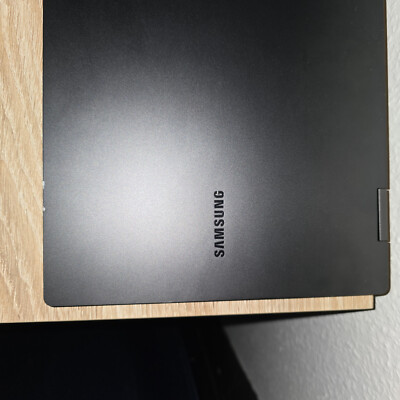 Samsung Book2 Pro 360 NP930Q 512GB / i7 / 16 GB RAM / 13,3 Zoll Display