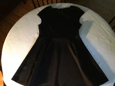 New with tags. Romeo & Juliet Couture Brand Sheath Dress. Size L/Blk/Made in USA