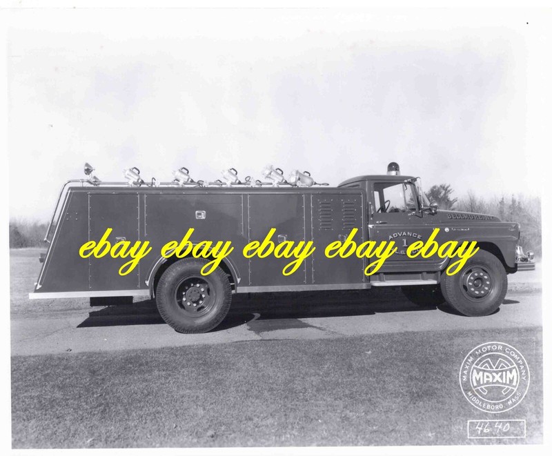 NY4008 8x10 Delivery Photo Bellmore, New York International-Maxim Squad