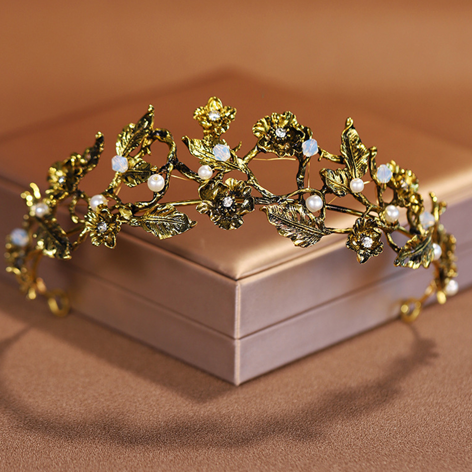 Gold Leaf Baroque Rhinestone Queen Tiara Pearl Headband for Women Bridal Wedding