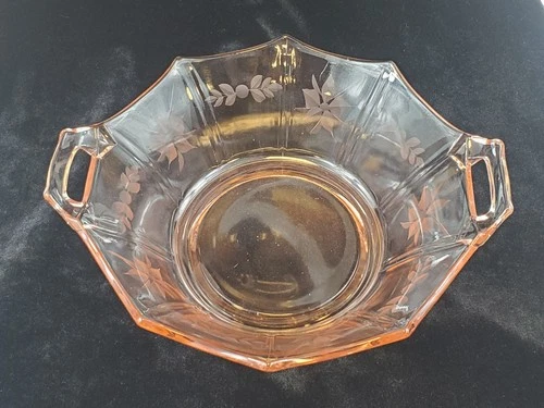 Vintage Pink Depression Glass Etched Bowl With Handles